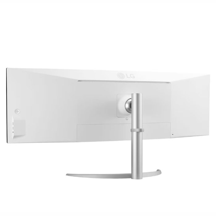 LG UltraWide 49" Dual-QHD IPS Curved Monitor 144Hz with USB-C incl Speakers - Image 4